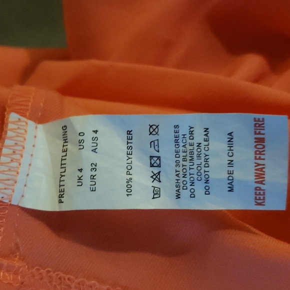 Pretty Little Thing 2pc pant set - Picture 10 of 10